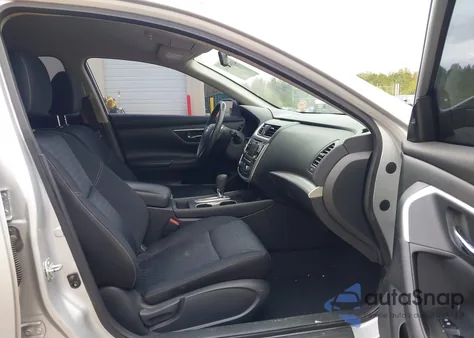 2017 Nissan Altima 2.5 Sv z USA, uszkodzony, nr VIN 1N4AL3AP5HC230108